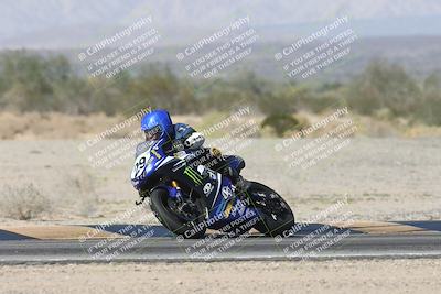 media/Nov-01-2025-CVMA (Sat) [[fc0f7531b8]]/Race 7-Formula Twins-Formula 40 UL/